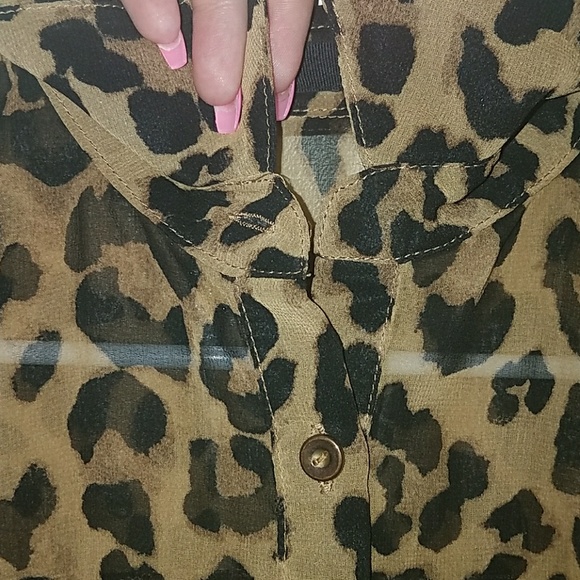 Leopard top - Picture 5 of 5